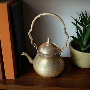 Vtg Brass Teapot Kettle Lid Ornate Handle Etched Floral Design MCM Accent Decor